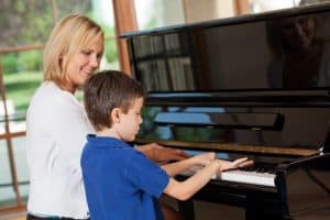 Keyboard Lessons Winnipeg Kids